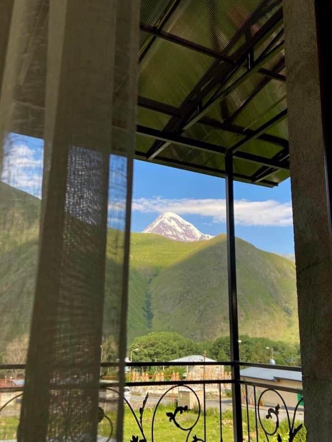 Ia'S Guest House Kazbegi Kültér fotó
