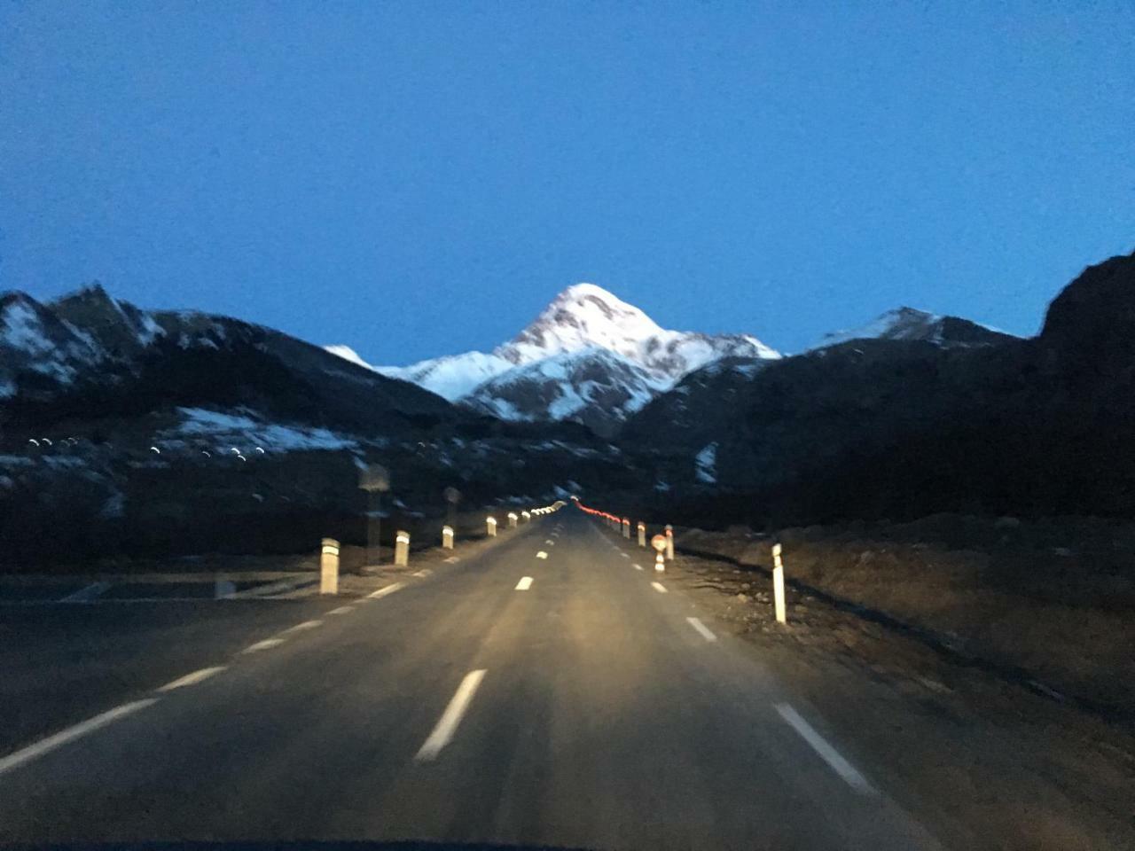 Ia'S Guest House Kazbegi Kültér fotó