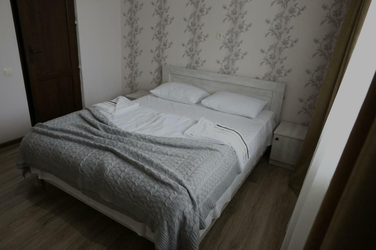 Ia'S Guest House Kazbegi Kültér fotó